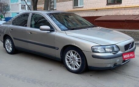 Volvo S60 III, 2003 год, 450 000 рублей, 2 фотография