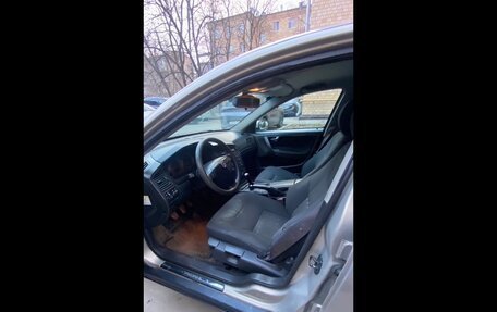 Volvo S60 III, 2003 год, 450 000 рублей, 10 фотография