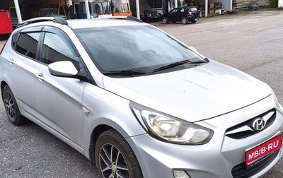 Hyundai Solaris II рестайлинг, 2013 год, 730 000 рублей, 1 фотография