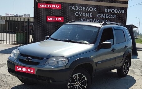 Chevrolet Niva I рестайлинг, 2011 год, 500 000 рублей, 1 фотография