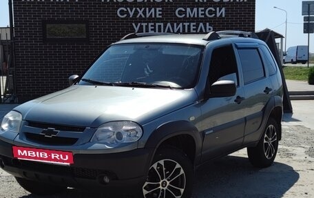 Chevrolet Niva I рестайлинг, 2011 год, 500 000 рублей, 8 фотография