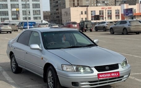 Toyota Camry, 1997 год, 300 000 рублей, 1 фотография