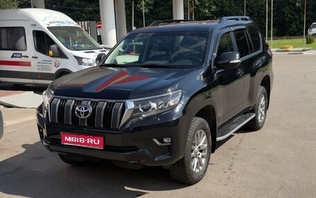 Toyota Land Cruiser Prado 150 рестайлинг 2, 2019 год, 5 999 999 рублей, 1 фотография