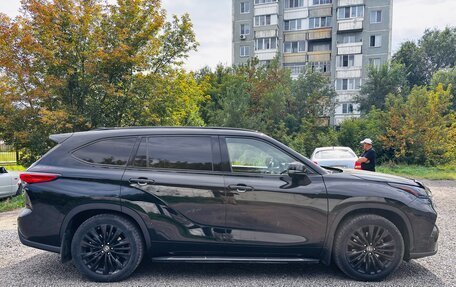 Toyota Highlander, 2021 год, 6 000 000 рублей, 7 фотография