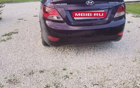 Hyundai Solaris II рестайлинг, 2012 год, 760 000 рублей, 3 фотография