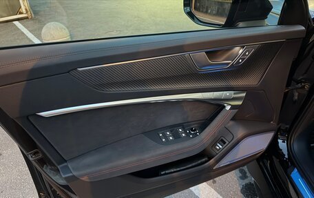 Audi RS 6, 2025 год, 18 400 000 рублей, 17 фотография