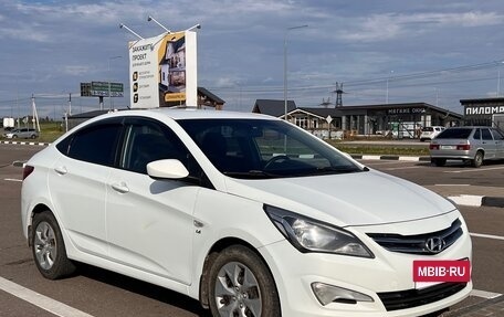 Hyundai Solaris II рестайлинг, 2015 год, 850 000 рублей, 4 фотография