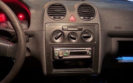 Volkswagen Caddy III рестайлинг, 2006 год, 400 000 рублей, 12 фотография