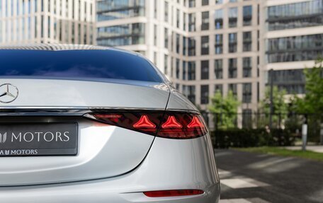 Mercedes-Benz S-Класс, 2026 год, 27 000 000 рублей, 8 фотография