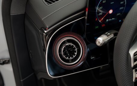Mercedes-Benz S-Класс, 2026 год, 27 000 000 рублей, 20 фотография