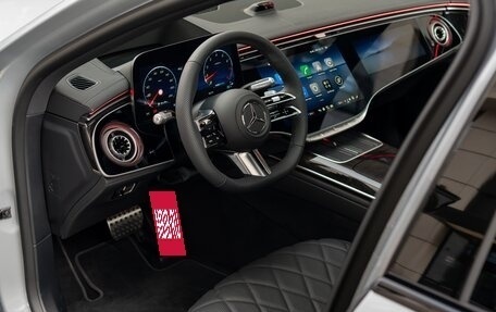 Mercedes-Benz S-Класс, 2026 год, 27 000 000 рублей, 18 фотография