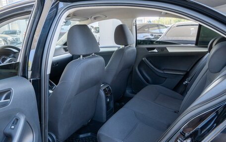 Volkswagen Jetta VI, 2012 год, 999 000 рублей, 11 фотография