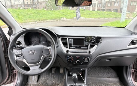 Hyundai Solaris II рестайлинг, 2020 год, 4 фотография