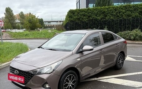Hyundai Solaris II рестайлинг, 2020 год, 2 фотография