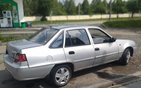 Daewoo Nexia I рестайлинг, 2012 год, 120 000 рублей, 2 фотография
