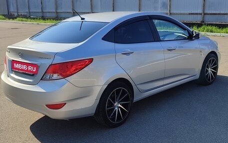 Hyundai Solaris II рестайлинг, 2014 год, 950 000 рублей, 16 фотография