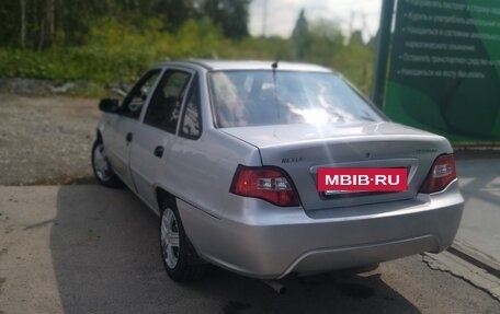 Daewoo Nexia I рестайлинг, 2012 год, 120 000 рублей, 3 фотография