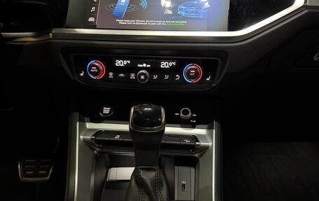 Audi Q3, 2019 год, 2 800 000 рублей, 13 фотография