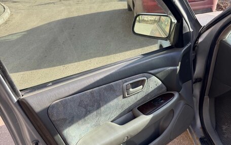 Toyota Camry, 1997 год, 300 000 рублей, 9 фотография