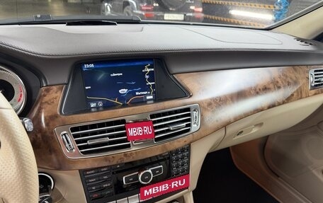 Mercedes-Benz CLS, 2012 год, 2 050 000 рублей, 17 фотография