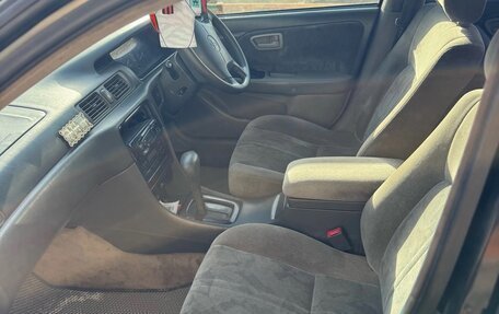 Toyota Camry, 1997 год, 300 000 рублей, 12 фотография