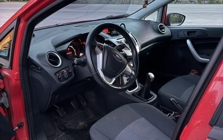 Ford Fiesta, 2012 год, 850 000 рублей, 8 фотография