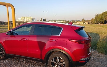 KIA Sportage IV рестайлинг, 2020 год, 2 350 000 рублей, 7 фотография