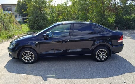 Volkswagen Polo VI (EU Market), 2017 год, 730 000 рублей, 2 фотография