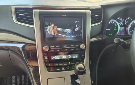Toyota Vellfire I, 2014 год, 2 600 000 рублей, 20 фотография
