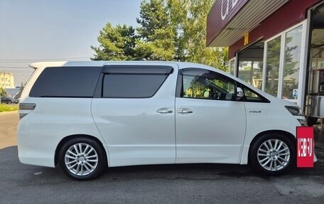 Toyota Vellfire I, 2014 год, 2 600 000 рублей, 16 фотография
