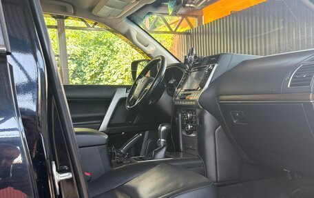 Toyota Land Cruiser Prado 150 рестайлинг 2, 2019 год, 5 999 999 рублей, 7 фотография