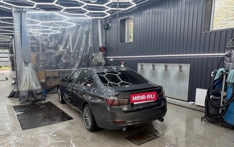 BMW 3 серия, 2015 год, 2 100 000 рублей, 14 фотография