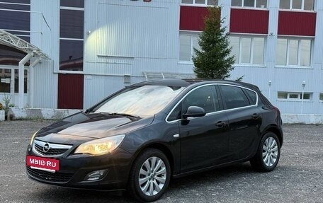 Opel Astra J, 2012 год, 540 000 рублей, 3 фотография