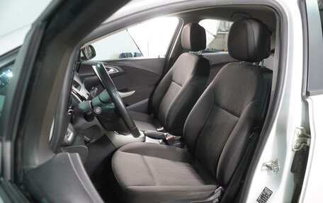 Opel Astra J, 2012 год, 749 000 рублей, 10 фотография