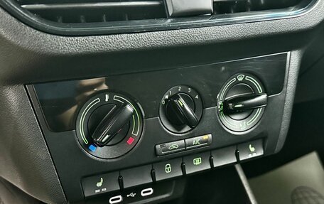 Skoda Rapid II, 2020 год, 1 279 000 рублей, 25 фотография