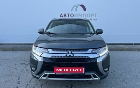 Mitsubishi Outlander III рестайлинг 3, 2019 год, 2 220 000 рублей, 7 фотография