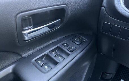 Mitsubishi Outlander III рестайлинг 3, 2019 год, 2 220 000 рублей, 19 фотография