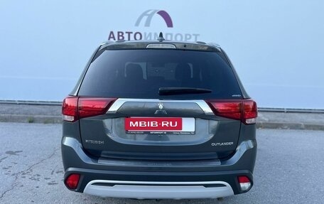 Mitsubishi Outlander III рестайлинг 3, 2019 год, 2 220 000 рублей, 8 фотография