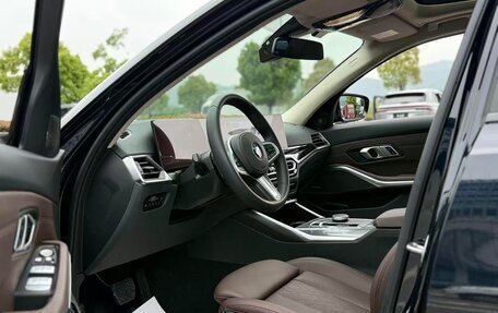 BMW 3 серия, 2023 год, 3 450 000 рублей, 11 фотография