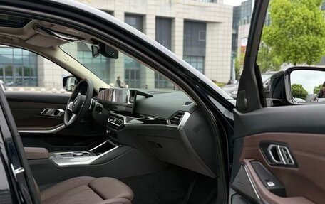 BMW 3 серия, 2023 год, 3 450 000 рублей, 14 фотография
