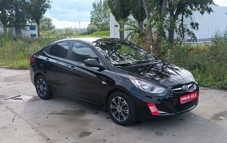 Hyundai Solaris II рестайлинг, 2014 год, 790 000 рублей, 1 фотография