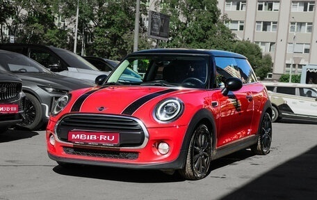 MINI Hatch, 2019 год, 1 750 000 рублей, 1 фотография