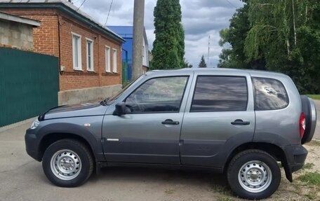 Chevrolet Niva I рестайлинг, 2014 год, 500 000 рублей, 1 фотография