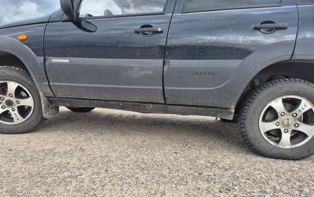 Chevrolet Niva I рестайлинг, 2010 год, 330 000 рублей, 2 фотография