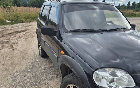 Chevrolet Niva I рестайлинг, 2010 год, 330 000 рублей, 4 фотография