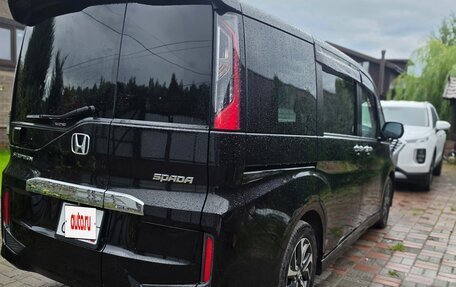 Honda Stepwgn IV, 2015 год, 1 650 000 рублей, 3 фотография