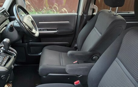 Honda Stepwgn IV, 2015 год, 1 650 000 рублей, 15 фотография