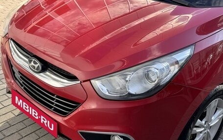 Hyundai ix35 I рестайлинг, 2013 год, 1 150 000 рублей, 24 фотография
