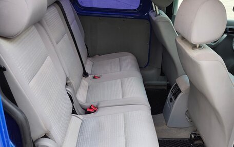 Volkswagen Caddy III рестайлинг, 2005 год, 500 000 рублей, 12 фотография