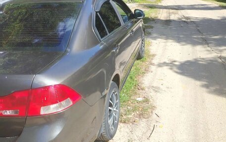 KIA Magentis II рестайлинг, 2010 год, 650 000 рублей, 2 фотография